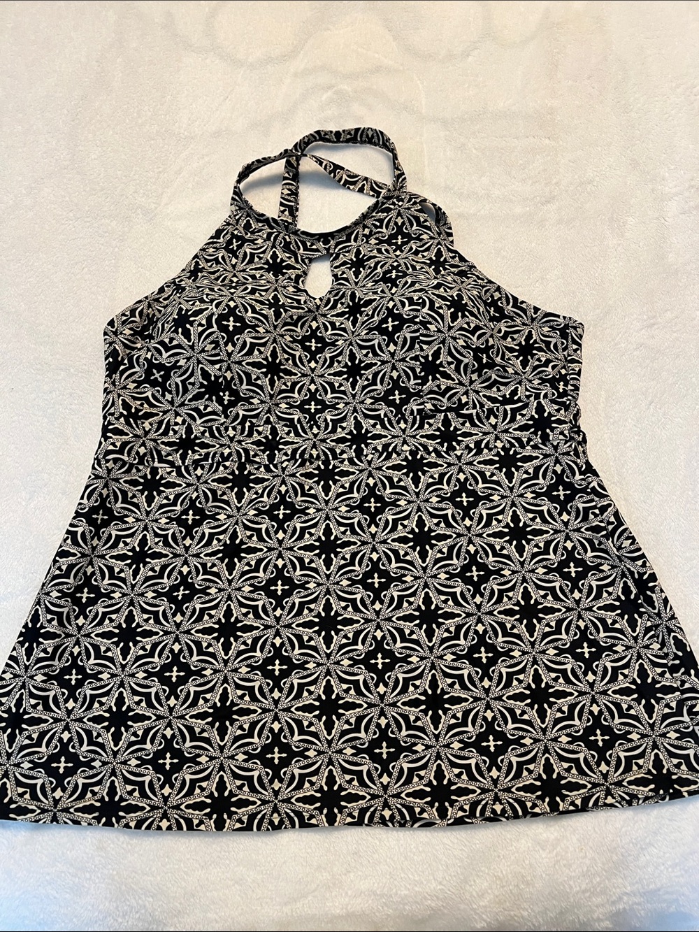 Black and Cream Patterned Halter Tank Swim Top size 14